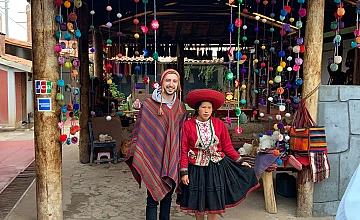 Cusco: tradición andina con vestimenta típica y presentación cultural